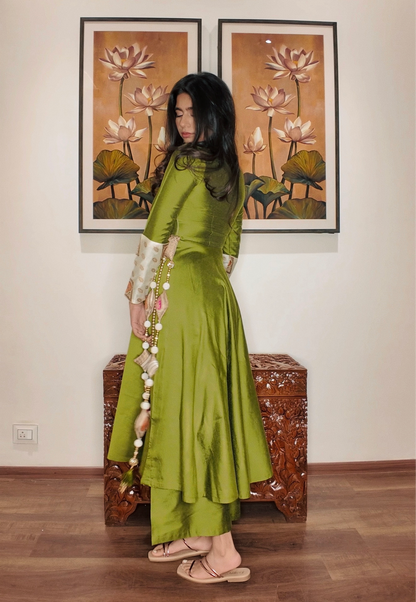 AMRAPALI