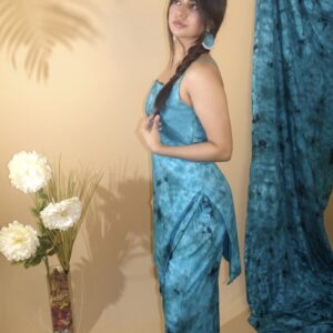 VARDHANA - Turquoise Blue