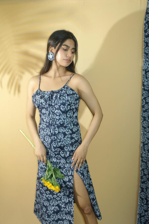 Shamaaka - Navy blue & White - Image 6